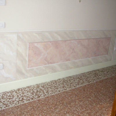 boiserie di marmo dipinto su parete villa privata Albaredo d'Adige (VR)